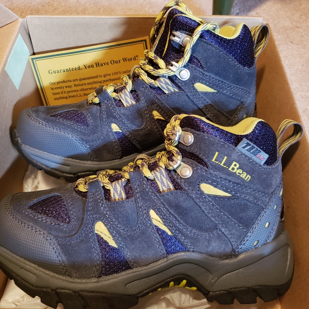 Llbean hiking boots kids
